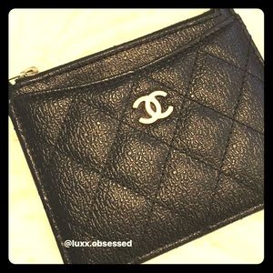 ❌SOLD❌ Pre-❤️ CHANEL caviar with GHW zippy